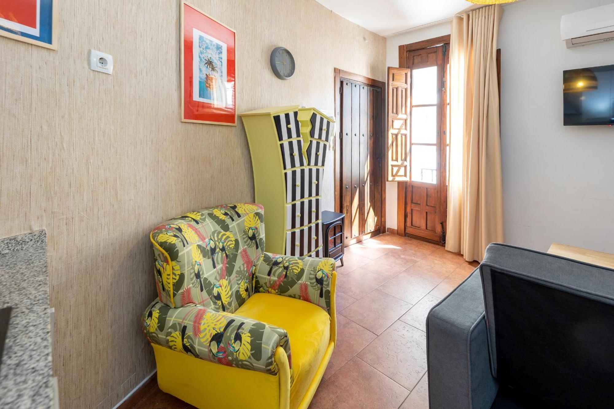 Apartamentos - Pinksparrow - Granada Room photo